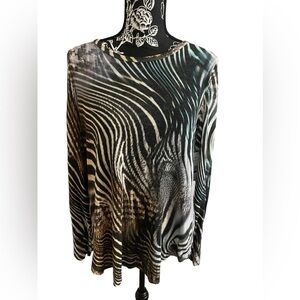 Karen Kane Animal Instinct Long Sleeve Shirttail Tee Animal Print XL NWT
